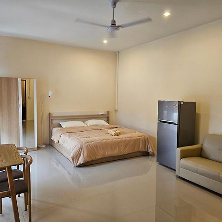 Skypearl Guesthouse & Pub Тао Екстер'єр фото