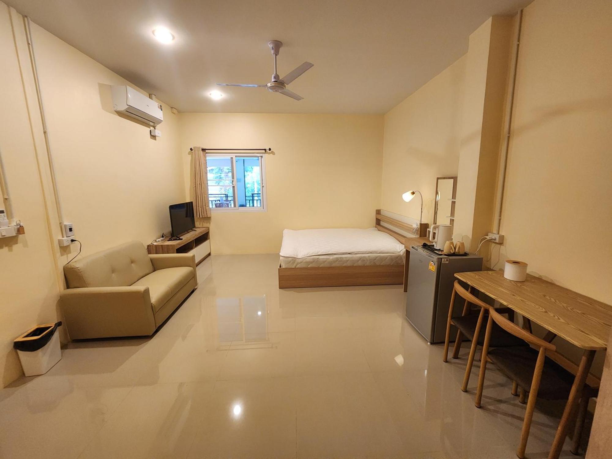 Skypearl Guesthouse & Pub Тао Екстер'єр фото