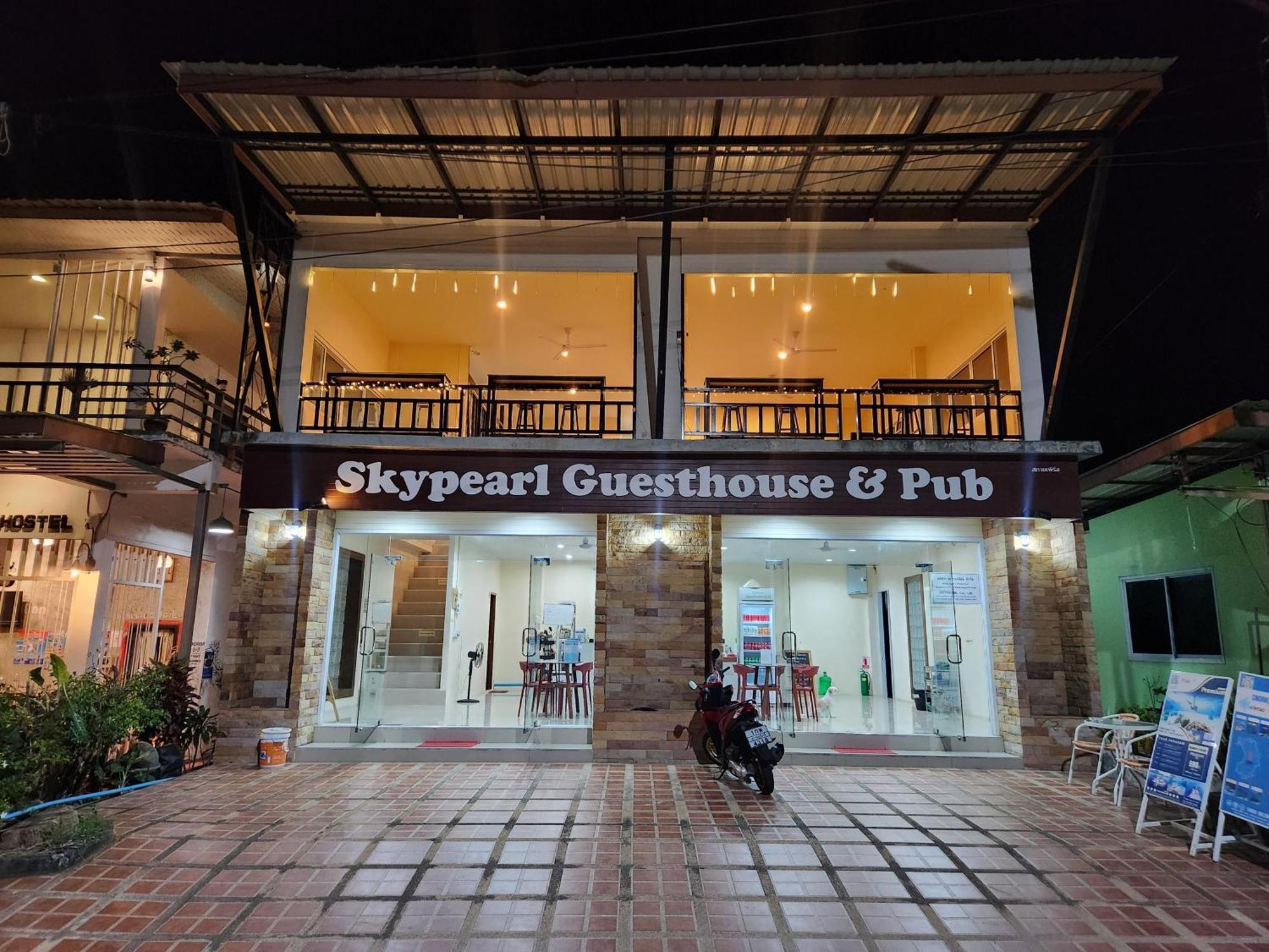 Skypearl Guesthouse & Pub Тао Екстер'єр фото