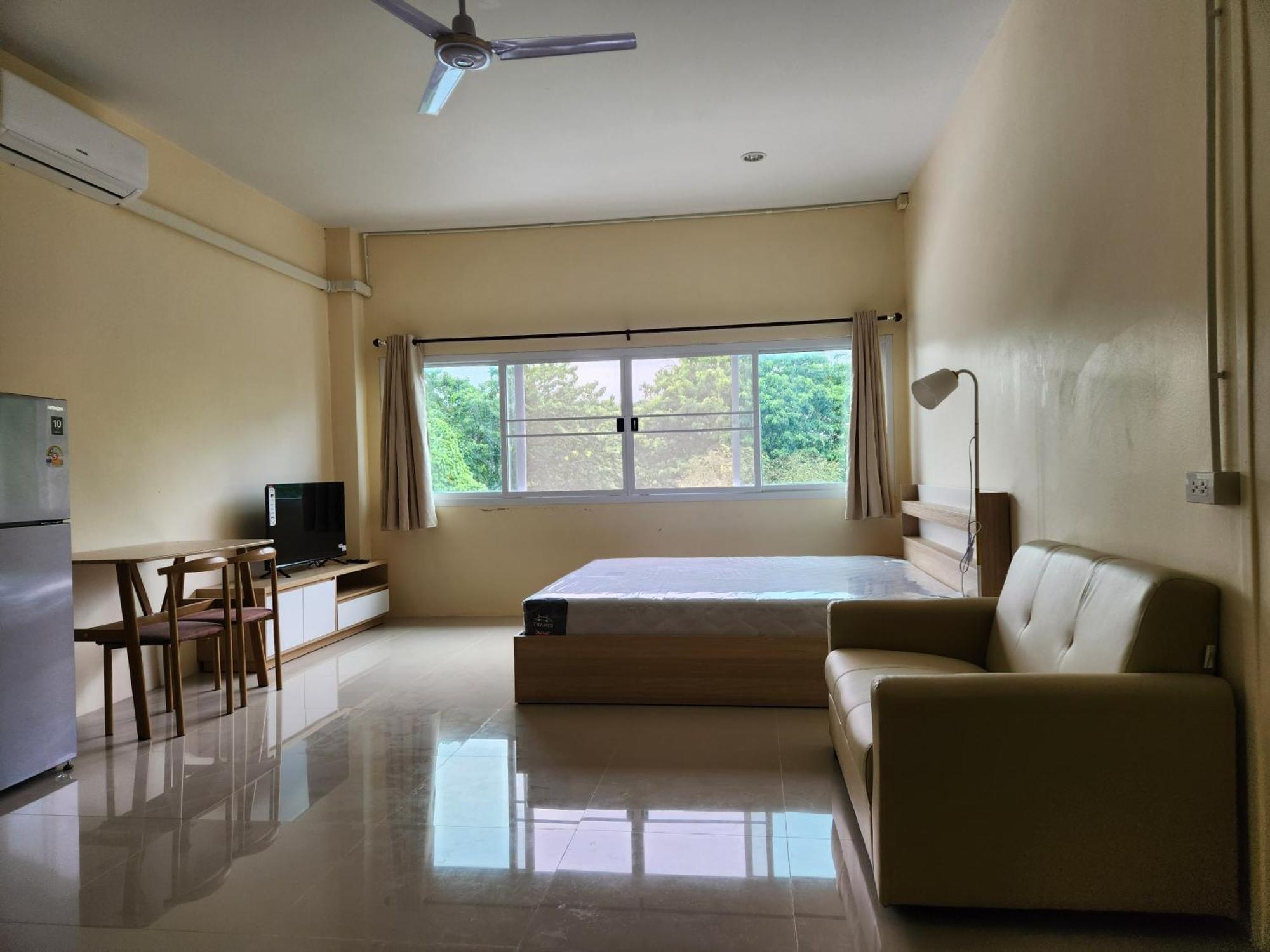 Skypearl Guesthouse & Pub Тао Екстер'єр фото